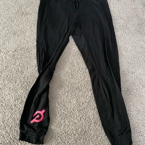 Beyond Yoga x Peloton Joggers